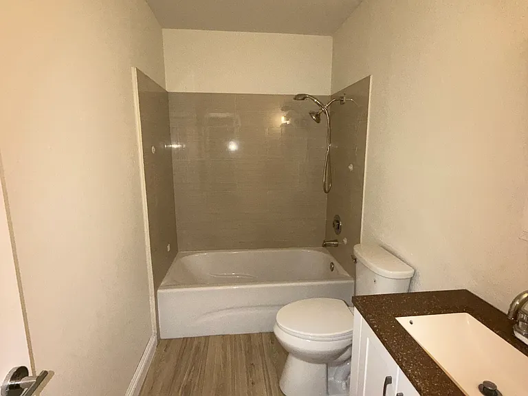510 Elm Dr #102 — Photo 7