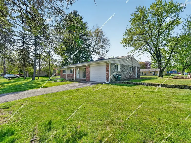 37863 Wendy Lee St — Photo 27
