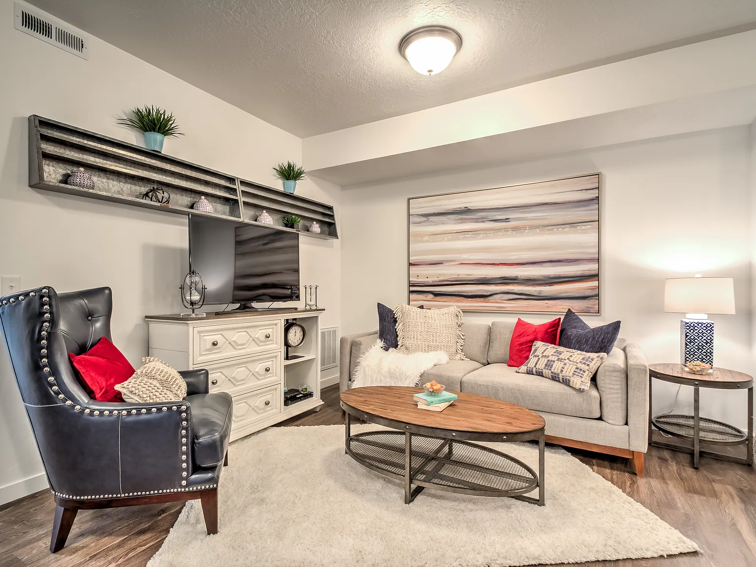 Aderra Apartments — Photo 3