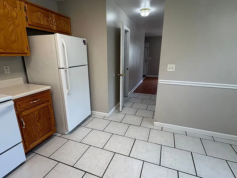 1106 Carline Rd — Photo 45