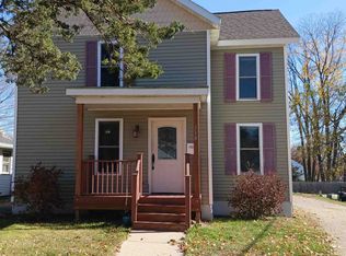 118 S 1st St, Evansville, WI 53536