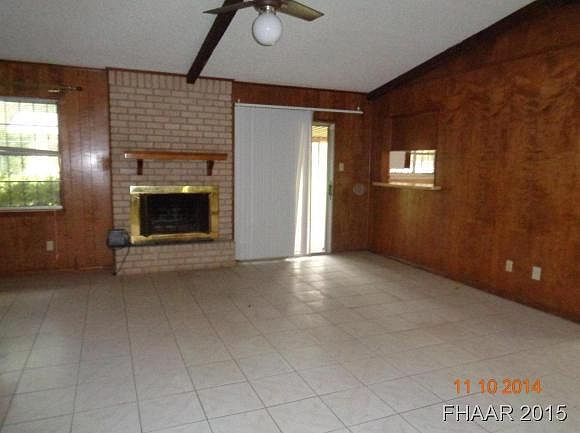 2nd image of 2413 Andover Dr