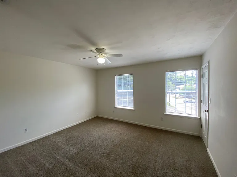 The Cove - 2210 — Photo 12
