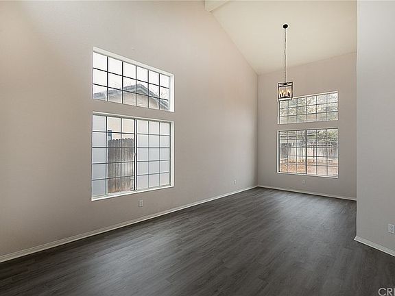 4th image of 1736 W Avenue H8