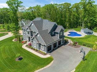 4 Avas Way, Burlington, CT 06013
