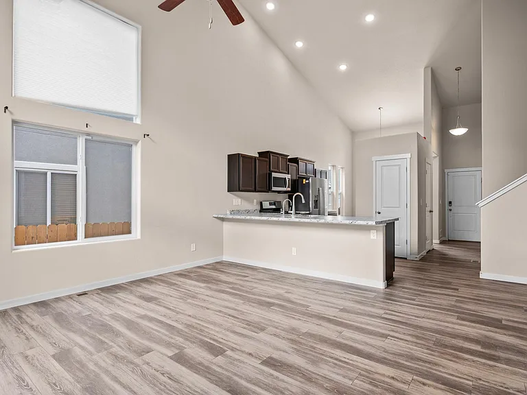 10479 Kalama Dr — Photo 14
