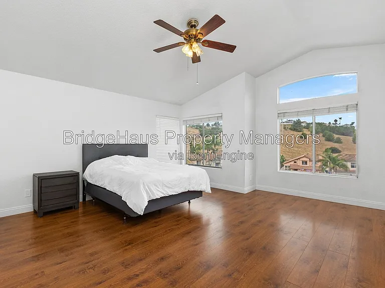 953 Gallery Dr — Photo 22