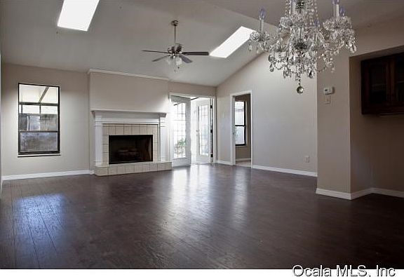 2nd image of 1926 SE 37th Court Cir