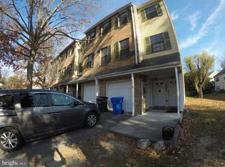 112 Chaucer Rd, Mount Laurel, NJ 08054