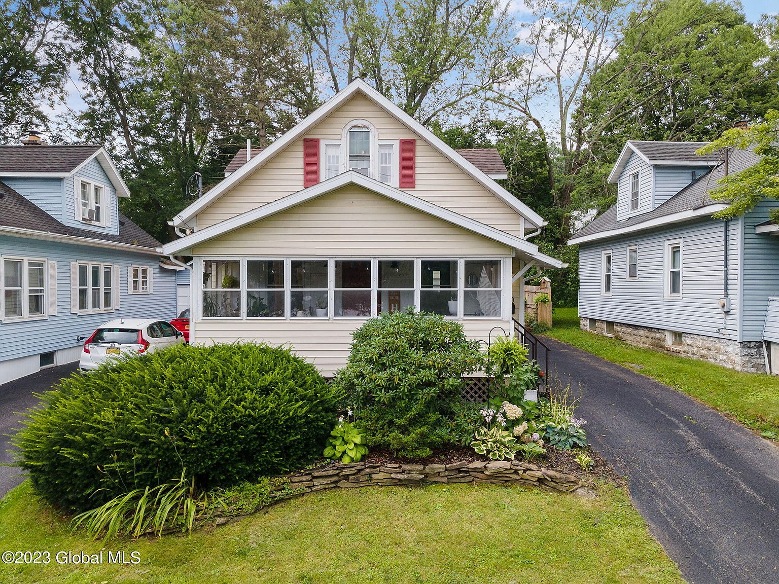 2440 Monica Heights, Niskayuna, NY 12309 Zillow