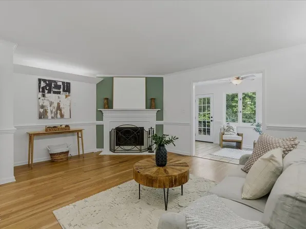 2834 Wayland Dr, Raleigh, NC 27608