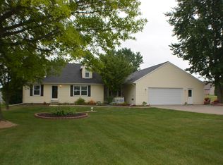 1021 E Meridian Rd, Sharpsville, IN 46068