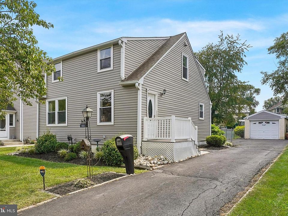 1st image of 105 Loller Rd