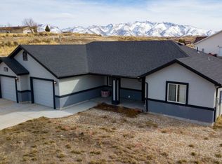 218 Edgewood Ln, Spring Creek, NV 89815
