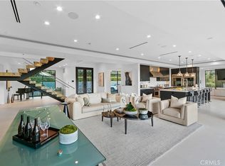 15819 High Knoll Rd, Encino, CA 91436