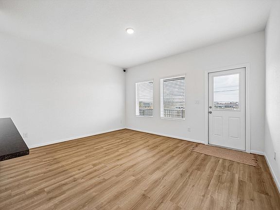 4th image of 157 Lt Rusty Dr