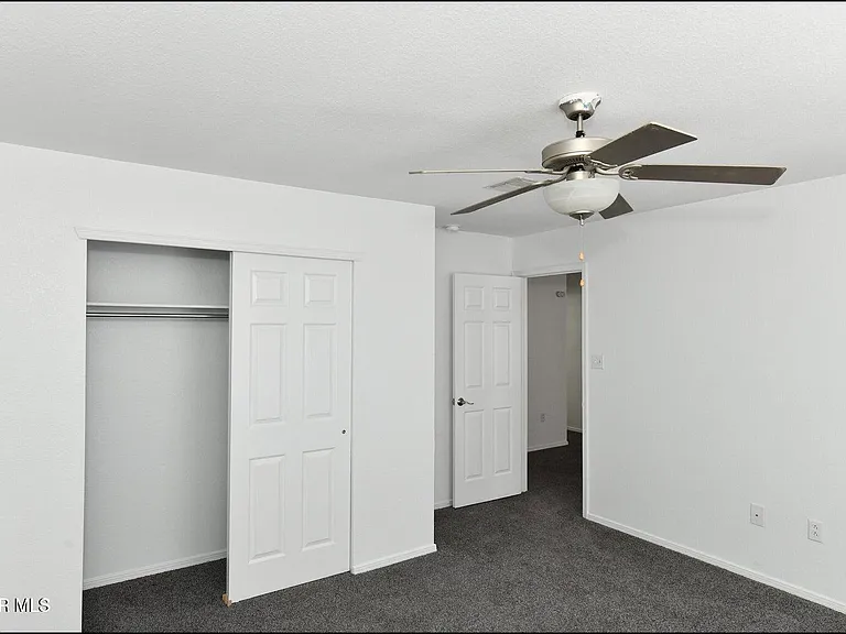 1591 Hartsdale Dr #B — Photo 26