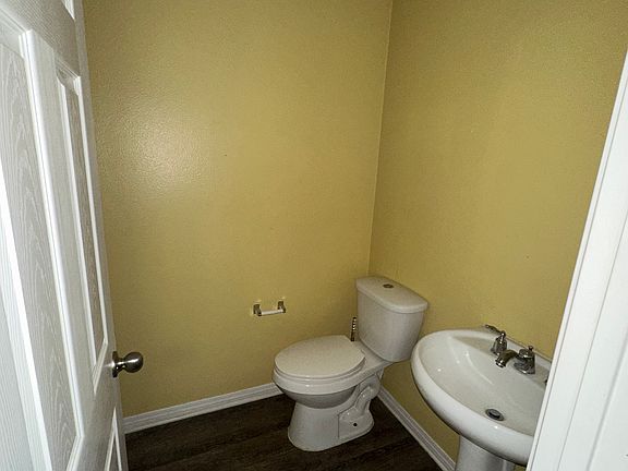 5th image of 1614 Amargosa Dr