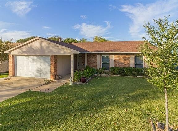 2nd image of 6837 Glenhurst Dr