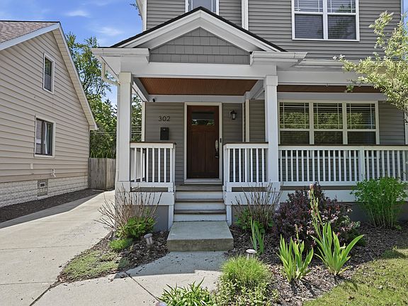 2nd image of 302 Dewey St