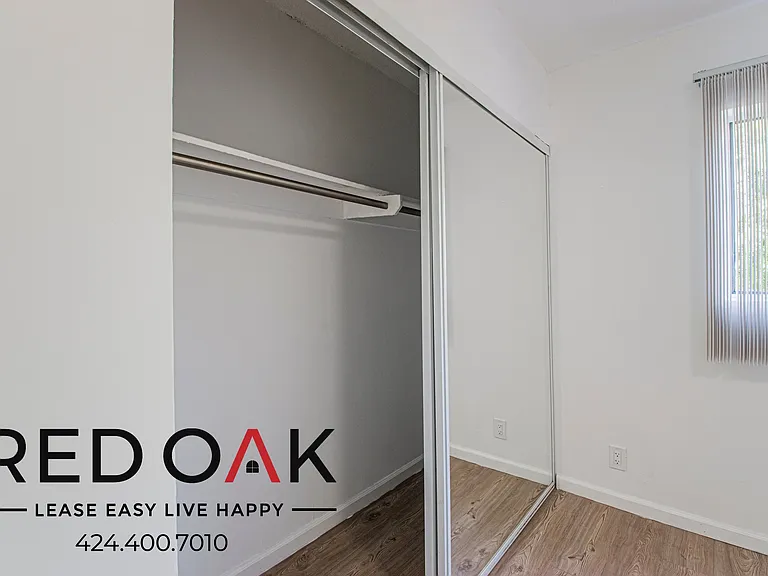 8118 S Western Ave #2 — Photo 16