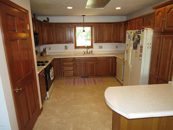 3rd image of 8585 N 120th Ave