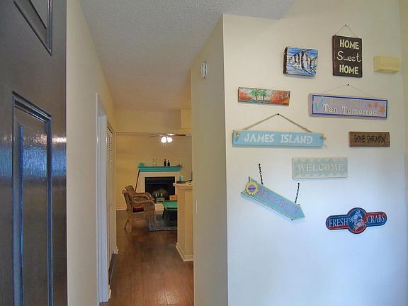 Welcome home! 2-level home with a master bedroom and connected bathroom downstairs, and two additional bedrooms and one bathroom upstairs.