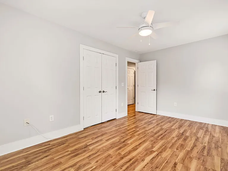 2801 Arborcrest Dr — Photo 10