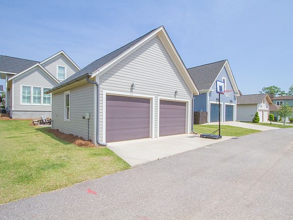 Detached 2 car garage! 