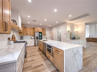 9901 Laurel Springs Ave, Las Vegas, NV 89134