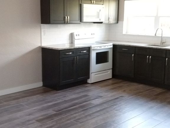 5th image of 1896 Ocean Shore Blvd #4