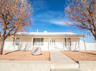 726 Sagebrush Dr, Aztec, NM 87410