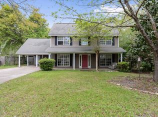 13304 Pine Rd, Ocean Springs, MS 39564