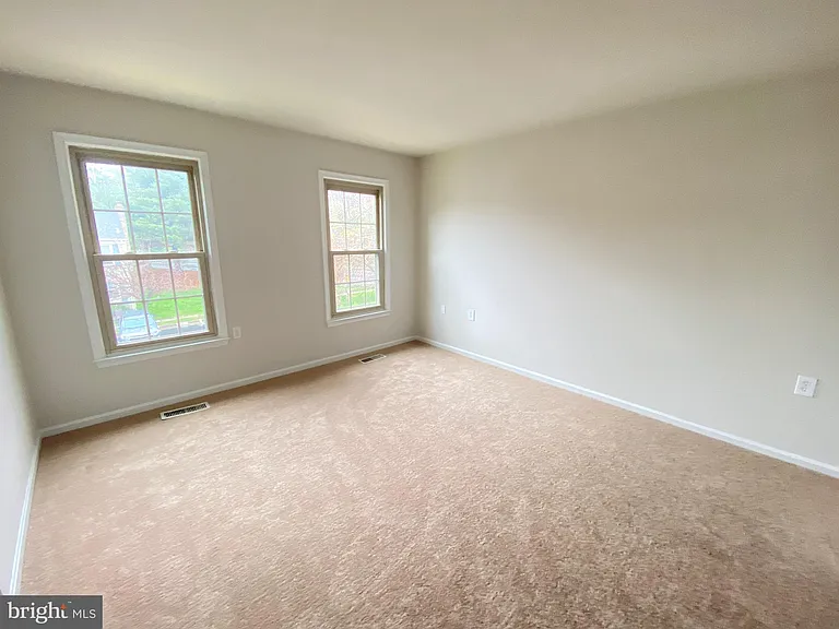 12116 Stallion Ct — Photo 8