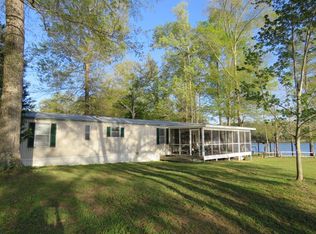 610 Rabon Creek Cir, Laurens, SC 29384