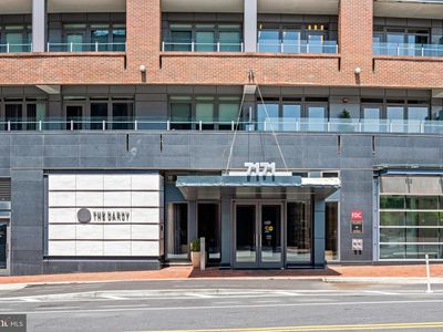 7171 Woodmont Ave #301, Bethesda, MD, 20814