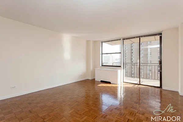 Rented by Mirador Real Estate | media 15