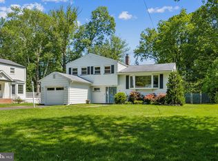 76 Briarwood Dr E, Berkeley Heights, NJ 07922