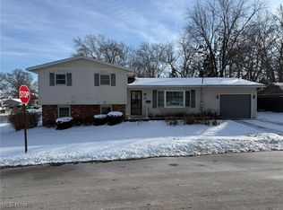 314 W 14th St, Dover, OH 44622