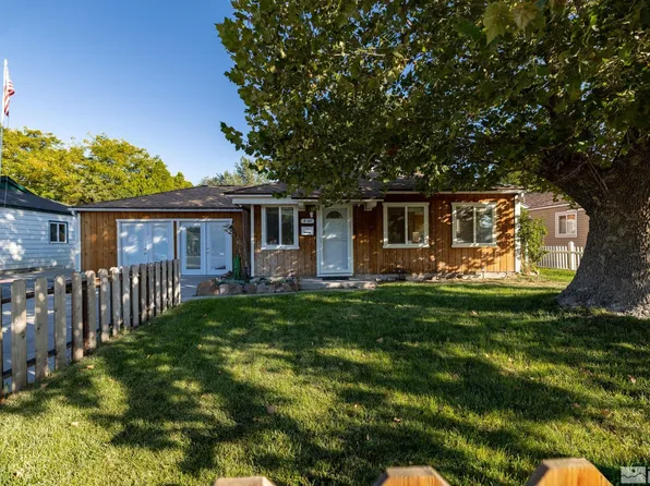 10 E Prater Way, Sparks, NV 89431