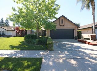 2373 N Polk St, Tulare, CA 93274