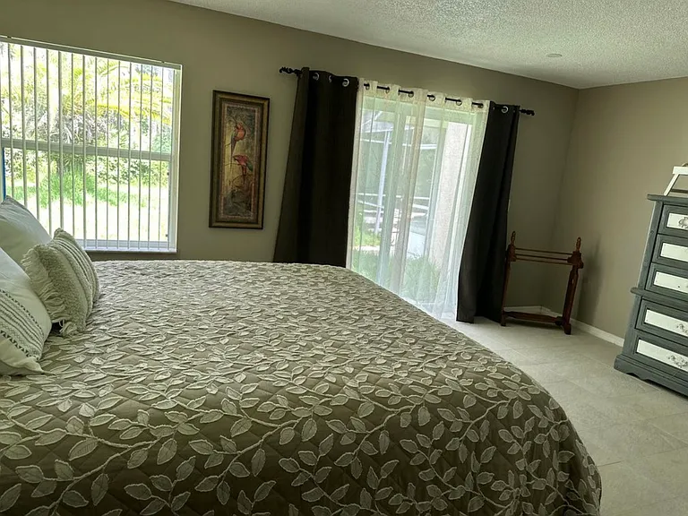 28 Edward Dr — Photo 17