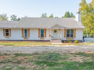 249 Kelly Farm Rd, Newnan, GA 30265