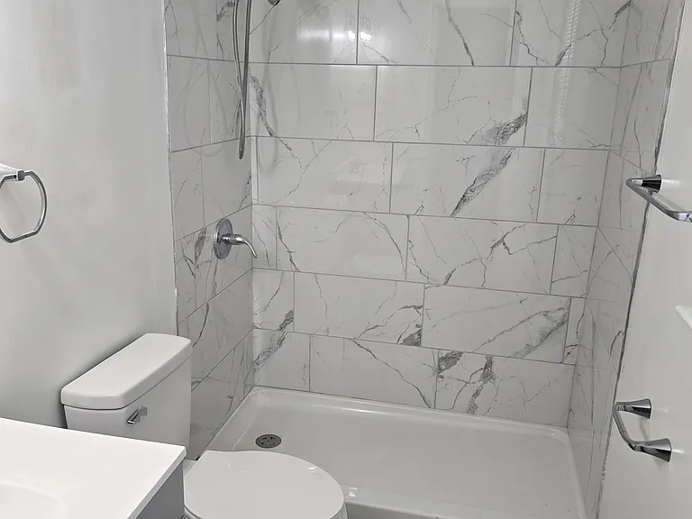 3253 Hancock Dr — Photo 3