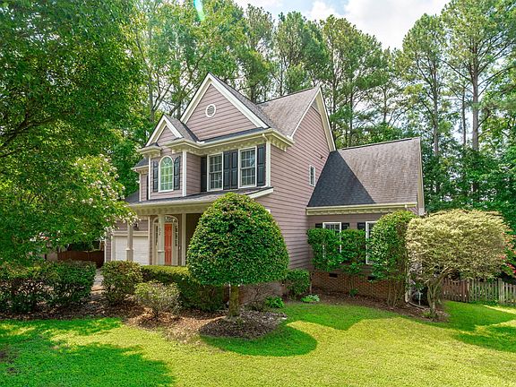 3rd image of 102 Stenness Ct
