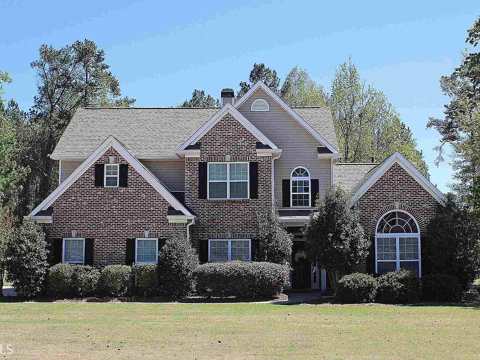 2nd image of 39 Persimmon Dr