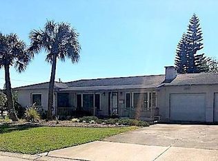 2051 McKinley St, Clearwater, FL 33765