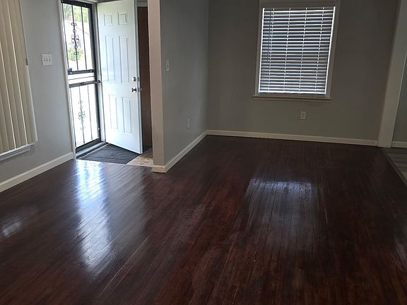 2nd image of 8154 Quinn St