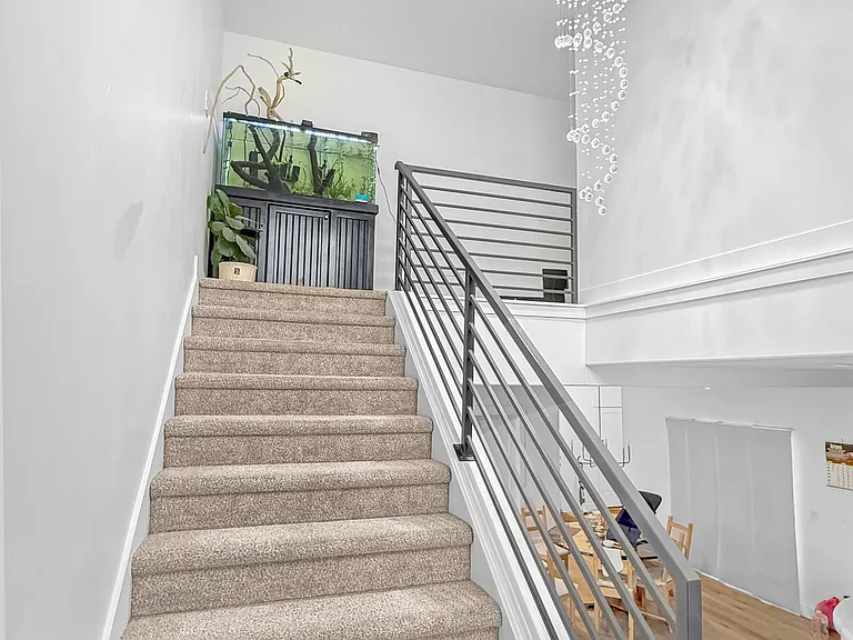 617 S 1080 W — Photo 13