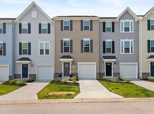 825 Blackcomb Dr, Cincinnati, OH 45244